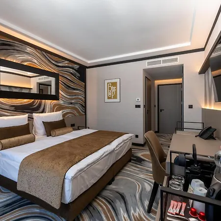Hotel Debrecen Hotel 3*