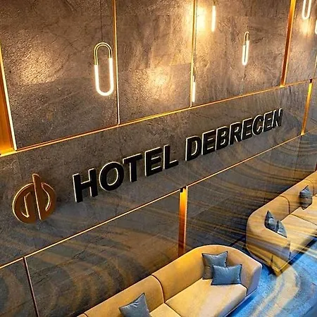 Hotel Debrecen Дебрецен