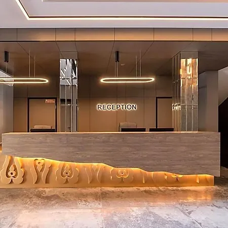 Hotel Debrecen Отель Дебрецен