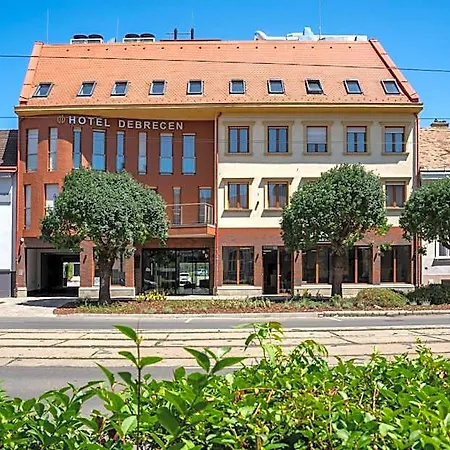 Отель Hotel Debrecen Дебрецен