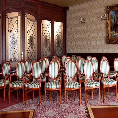Hotel Debrecen 3*