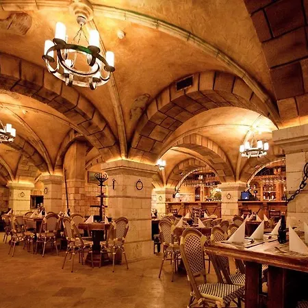 Hotel Debrecen Szálloda 3*