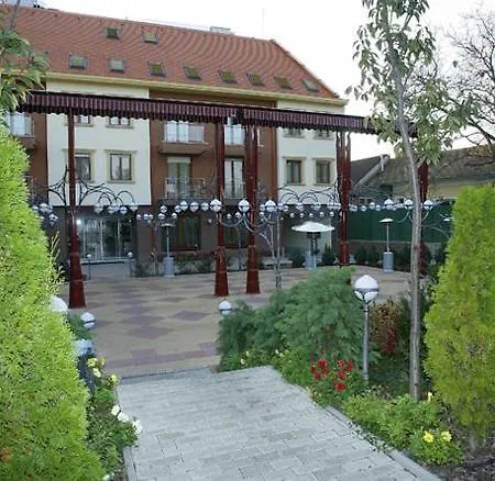Hotel Debrecen Szálloda 3*