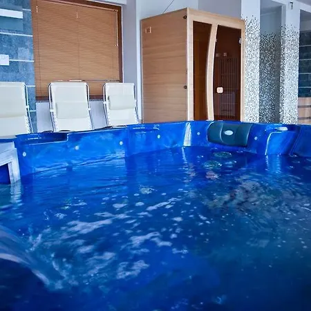 Hotel Debrecen 3* Дебрецен